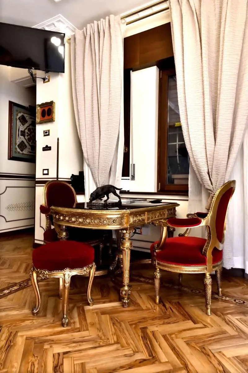 Image 6 of Regal House Verona Vescovado