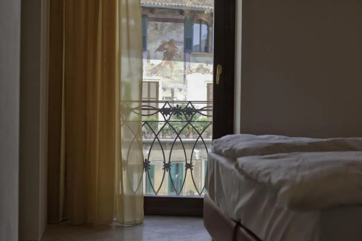 Image 2 of Residenza Madonna Verona