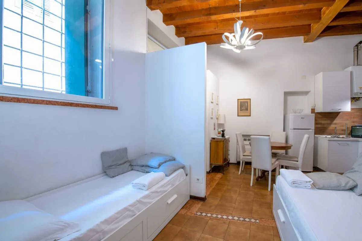 Image 3 of Residenze Giulietta Capuleti 1