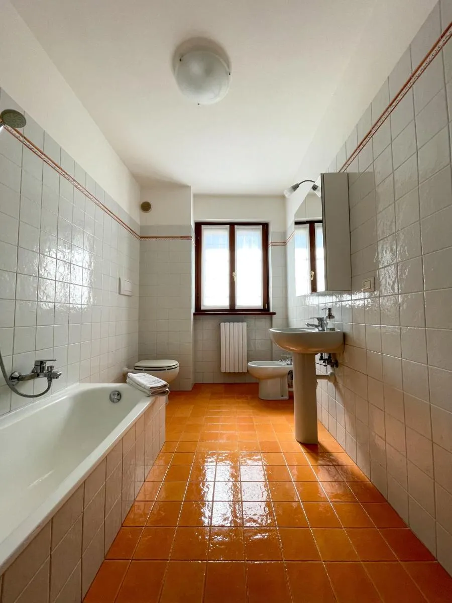 Image 5 of Richi Rent 01