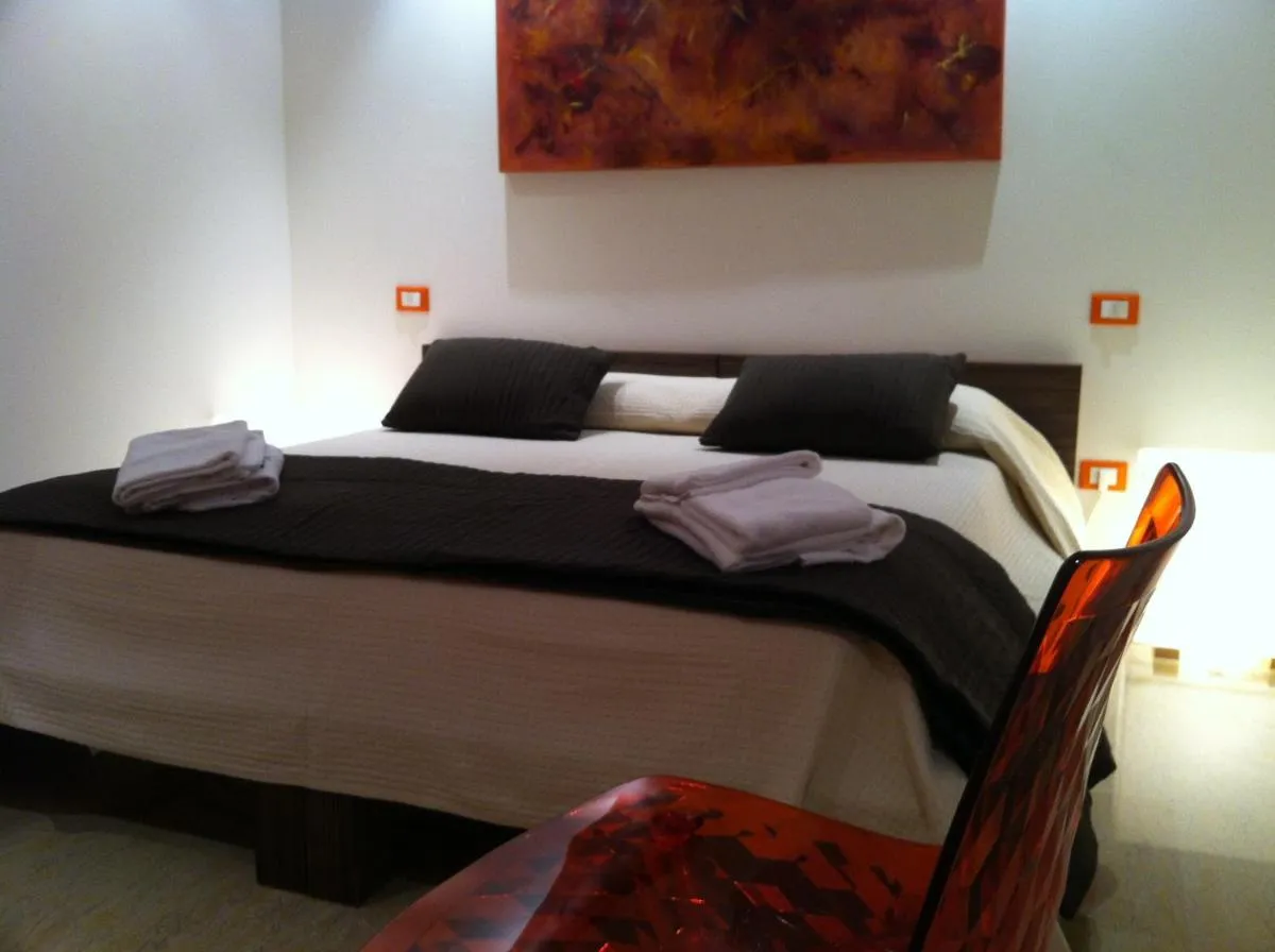 Image 4 of Romeo Design Rooms