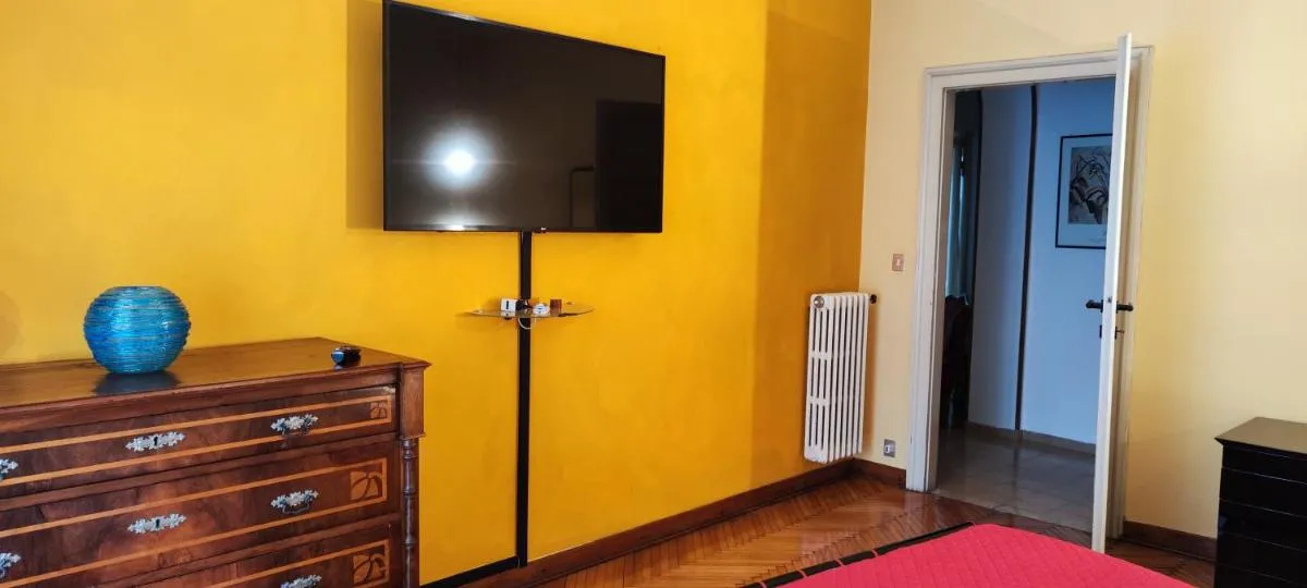 Image 1 of SCALETTE ROOM