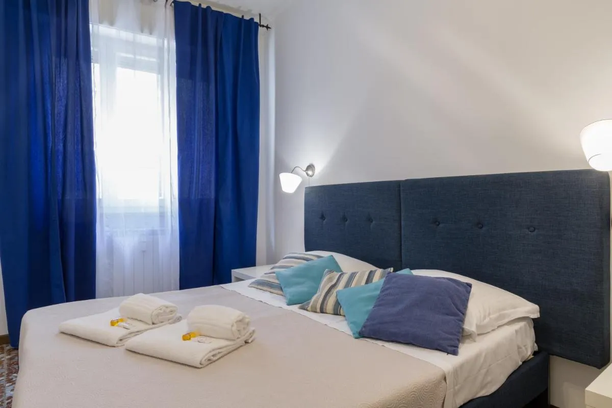 Image 5 of SUITE CRISTINA