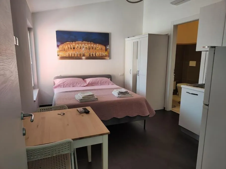 Image of Studio Flat Verona 1
