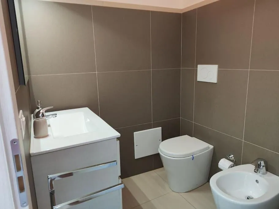 Image 6 of Studio Flat Verona 1