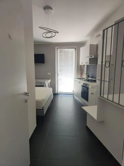 Image 3 of Studio Flat Verona 1 balcone