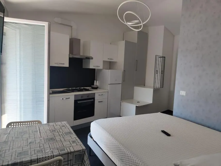 Image 2 of Studio Flat Verona 1 balcone
