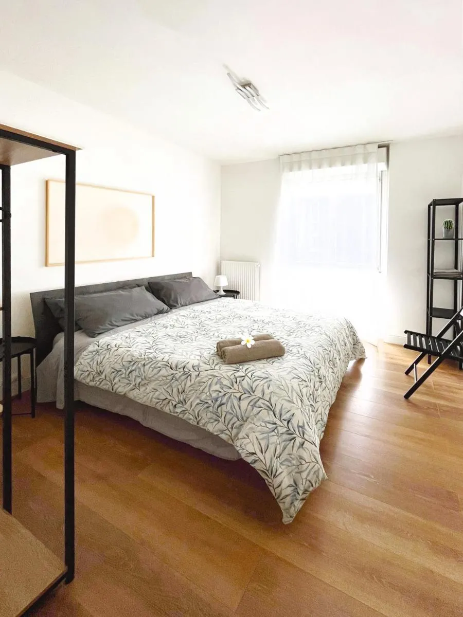 Image 4 of SuitesFlores – Bright and cozy apartment in Verona