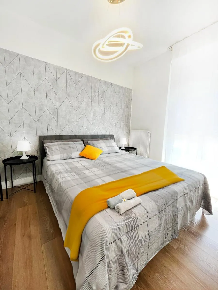 Image 3 of SuitesFlores – Bright and cozy apartment in Verona
