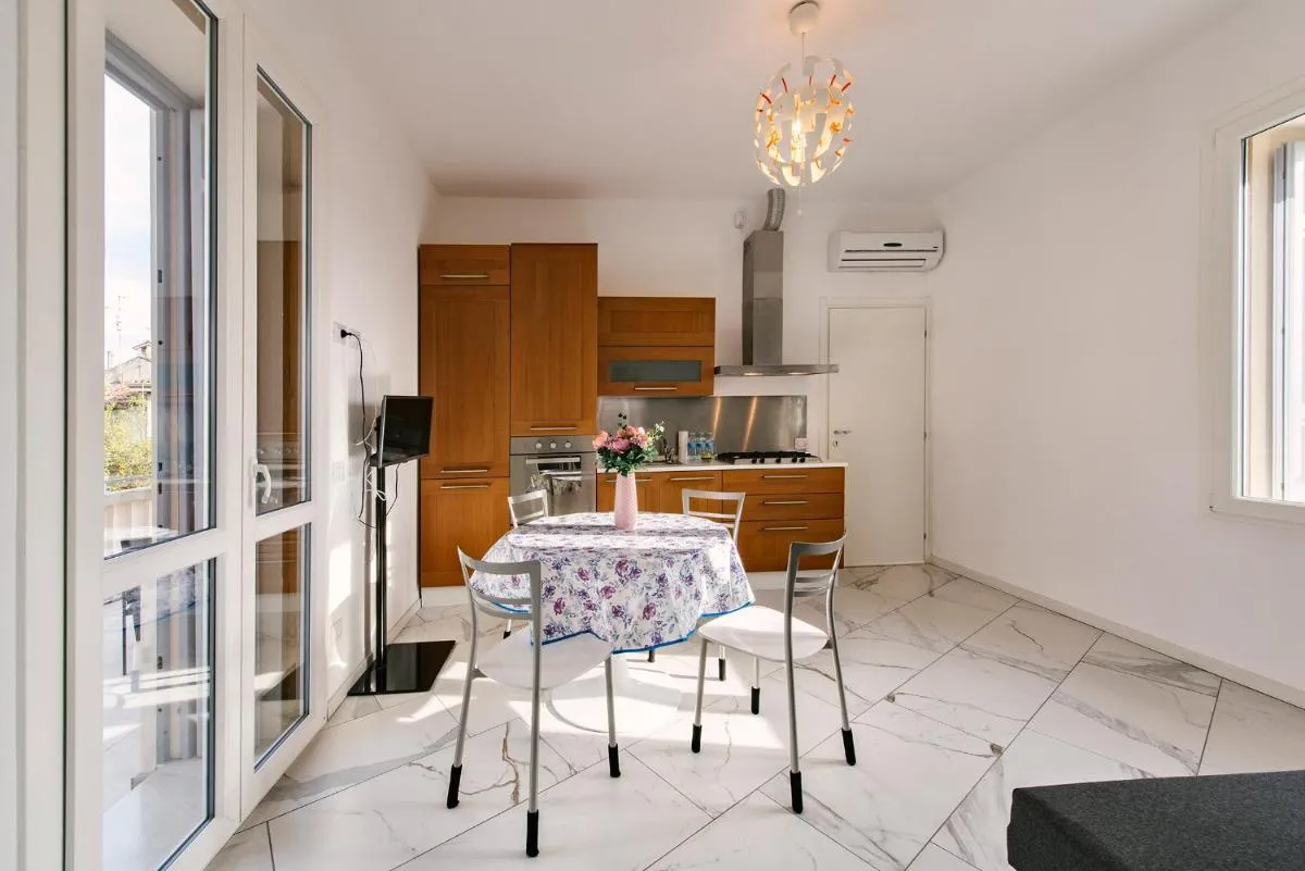 Image 1 of VILLA DEI SOGNI appartamento vicino ospedale Borgo Trento,Fiera e Arena di Verona