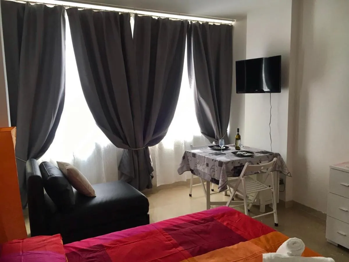 Image 4 of Valverde 32