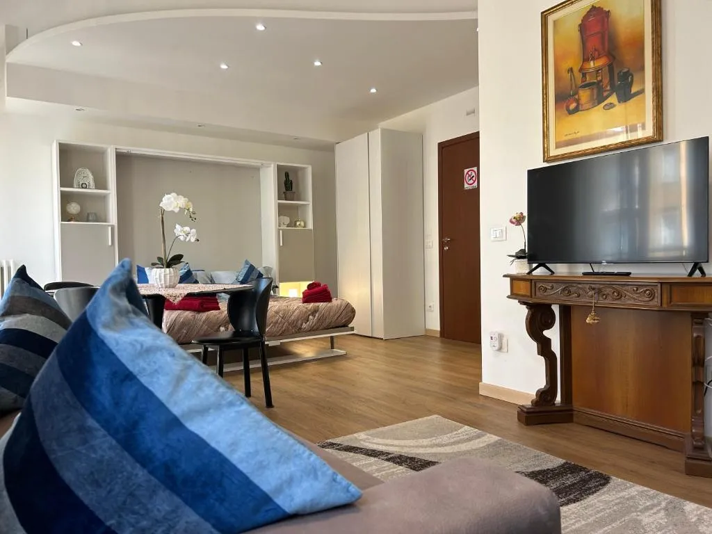 Image of Valverde Apartment and Rooms