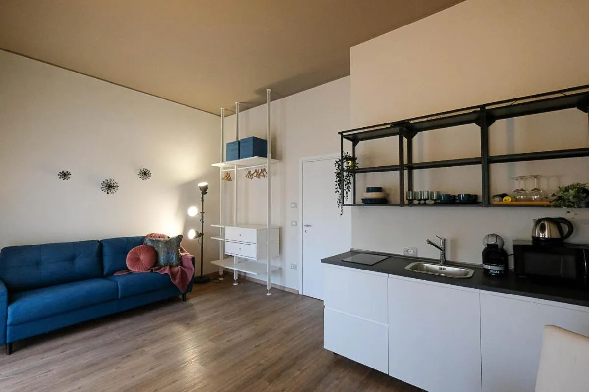 Image 3 of Verona Suites and Rooms