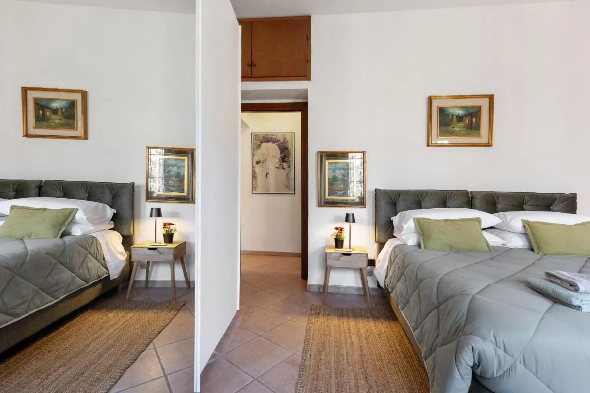 Image 1 of Via T Da Vico 11 House