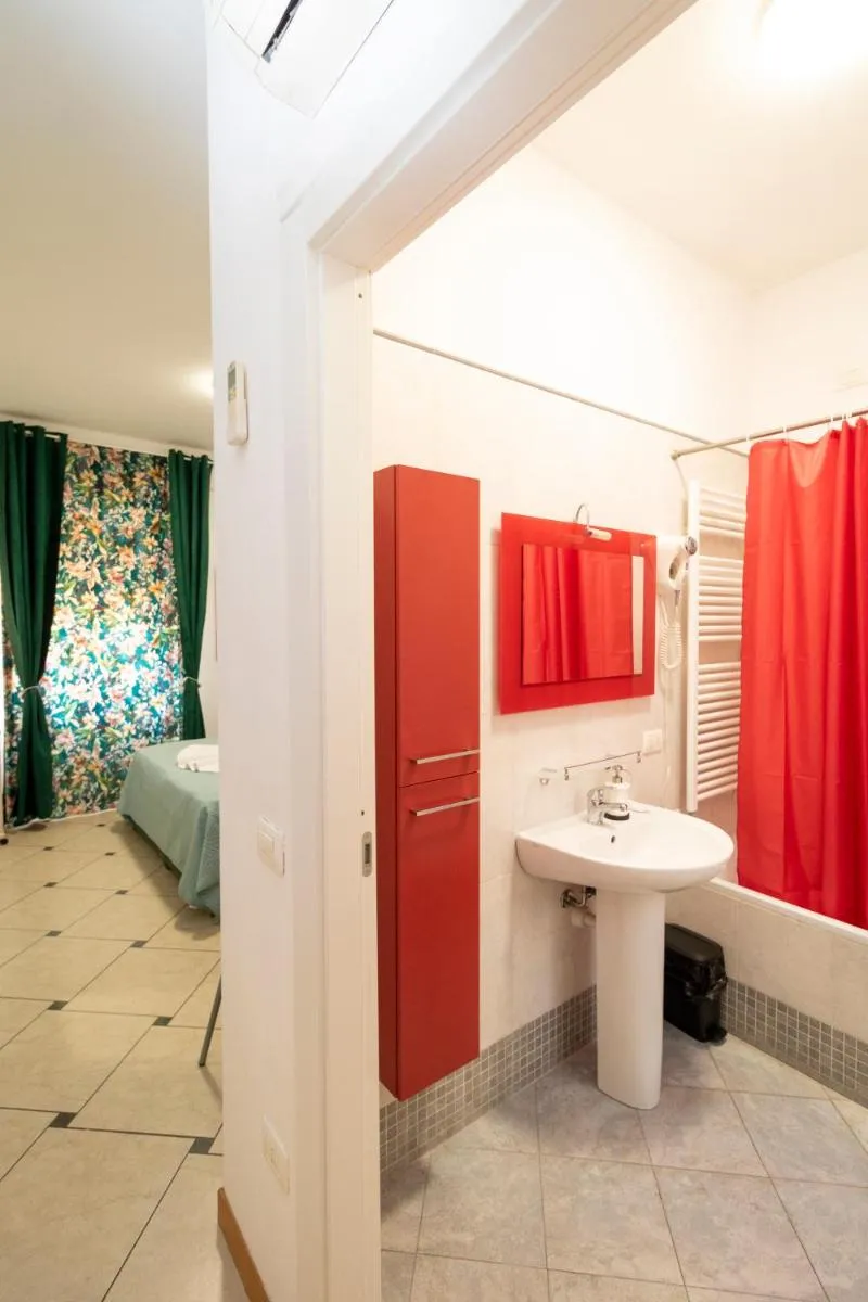 Image 3 of Vitti’s Home Verona 3