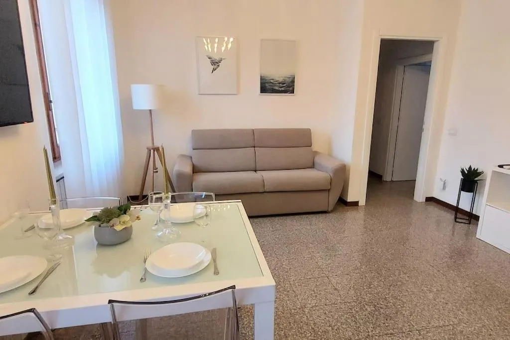 Image 2 of Welcome House Verona