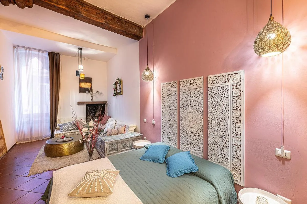 Image 1 of White & Gold Suite Verona