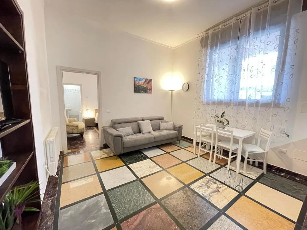 Image of You & Me Garibaldi Home Verona Center