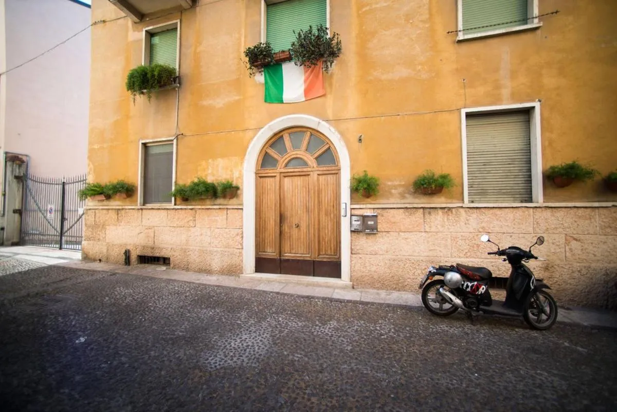 Image 5 of veronaeasyapartments