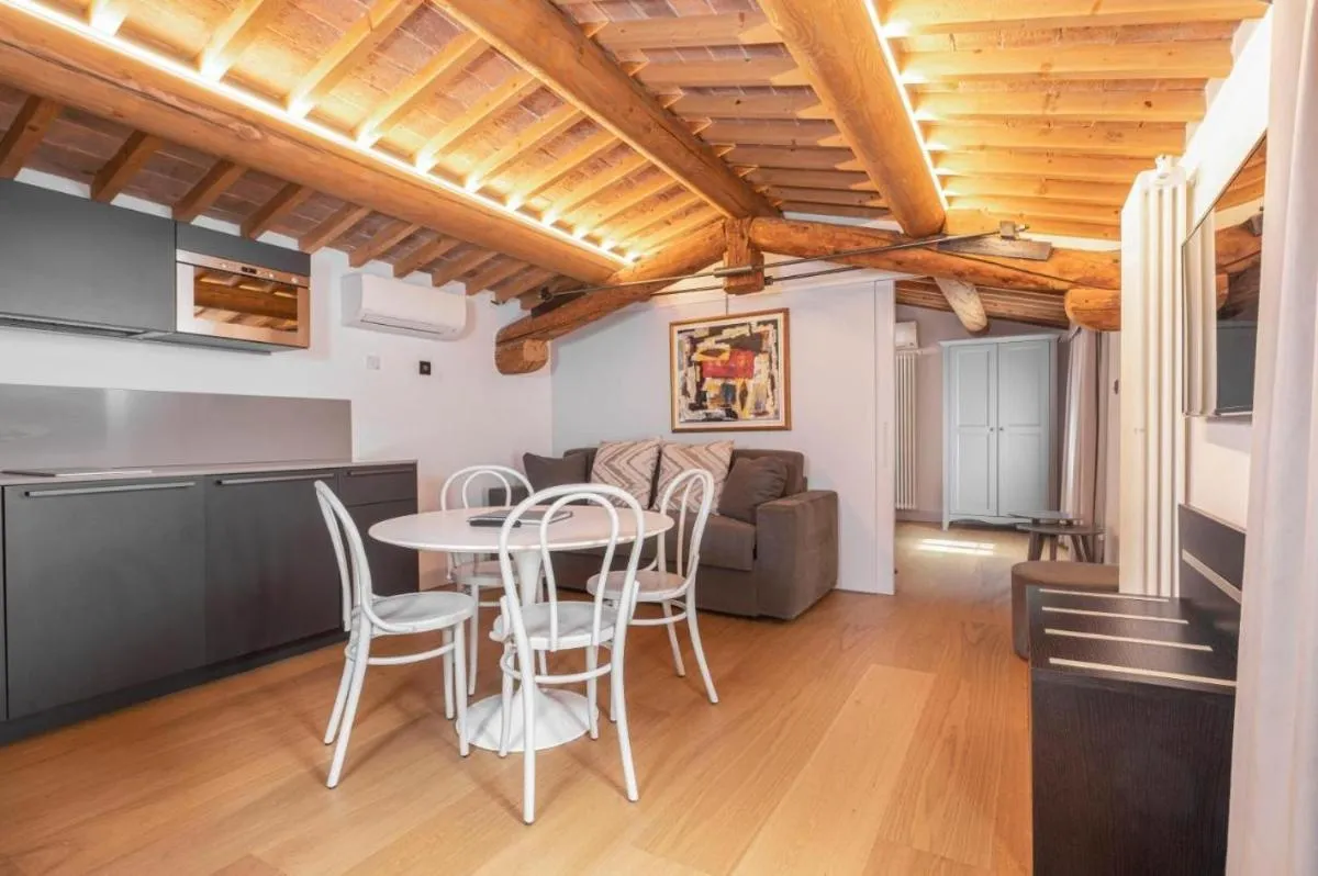 Image 3 of ApartmentsArena – Corte degli Eremitani