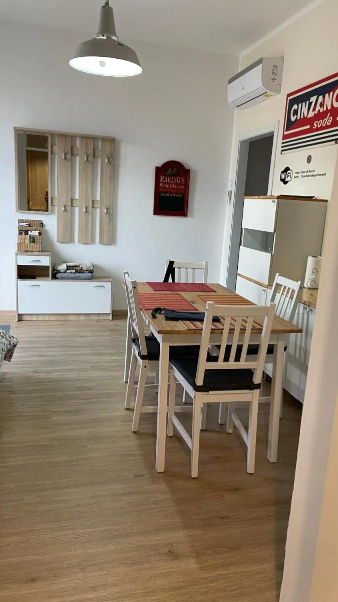 Image 3 of Casa di David