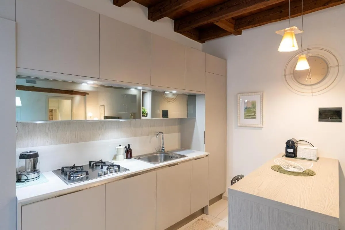 Image 3 of Domus Verona – Dimora Ponte Nuovo