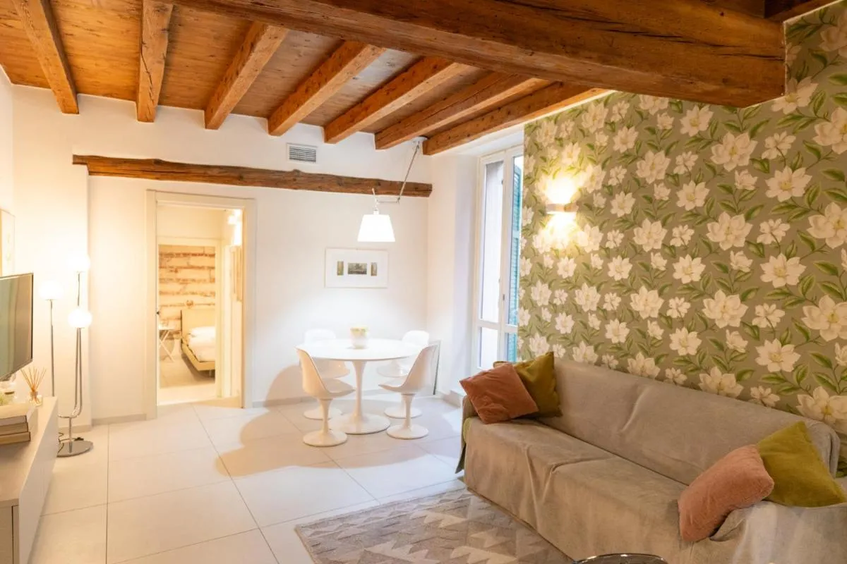 Image 6 of Domus Verona – Dimora Ponte Nuovo