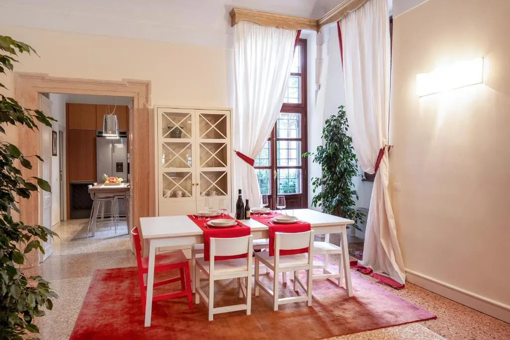 Image of Domus Verona – Palazzo Lugo