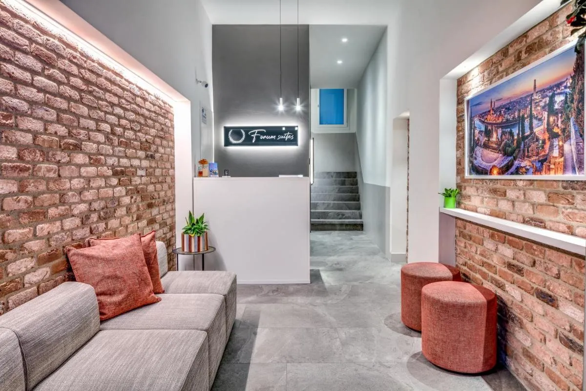 Image 2 of Forum Suites