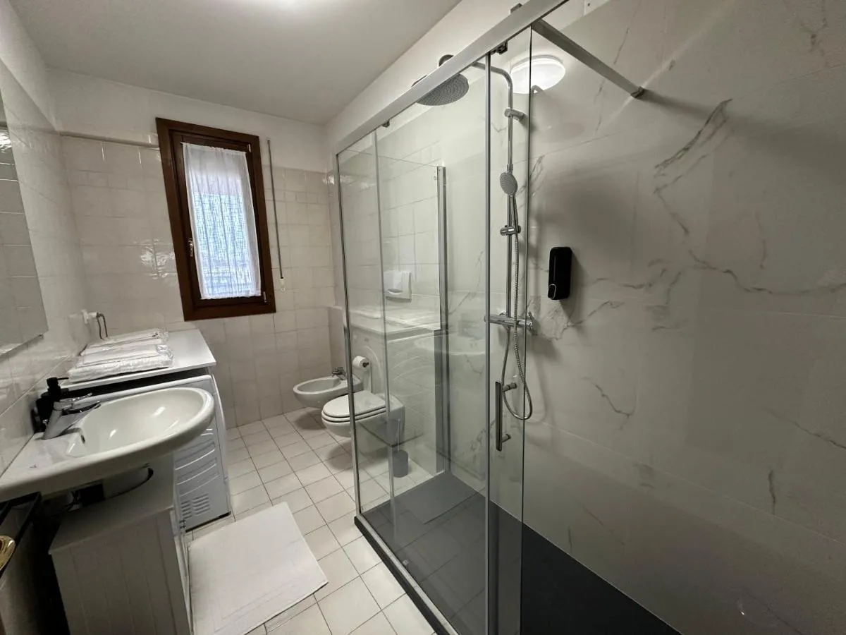 Image 2 of Girasole Guest House