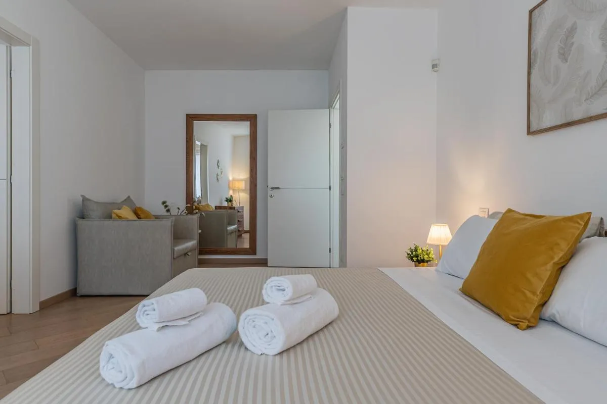 Image 6 of Juliet’s Dream Suite – City Center