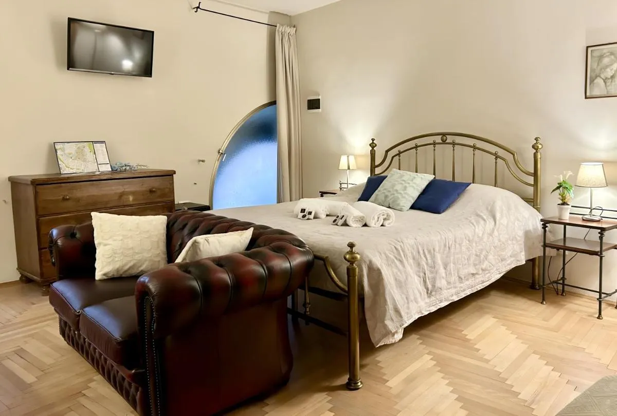 Image 1 of Mario Number 8