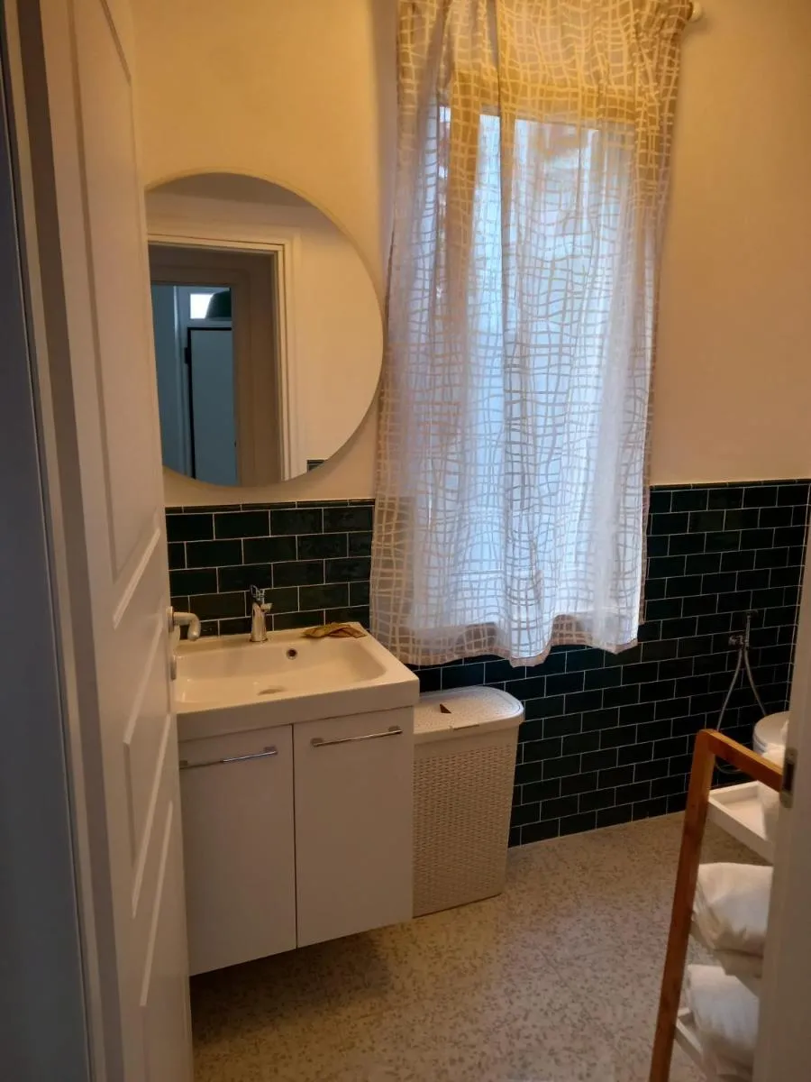 Image 4 of Mercante In Fiera