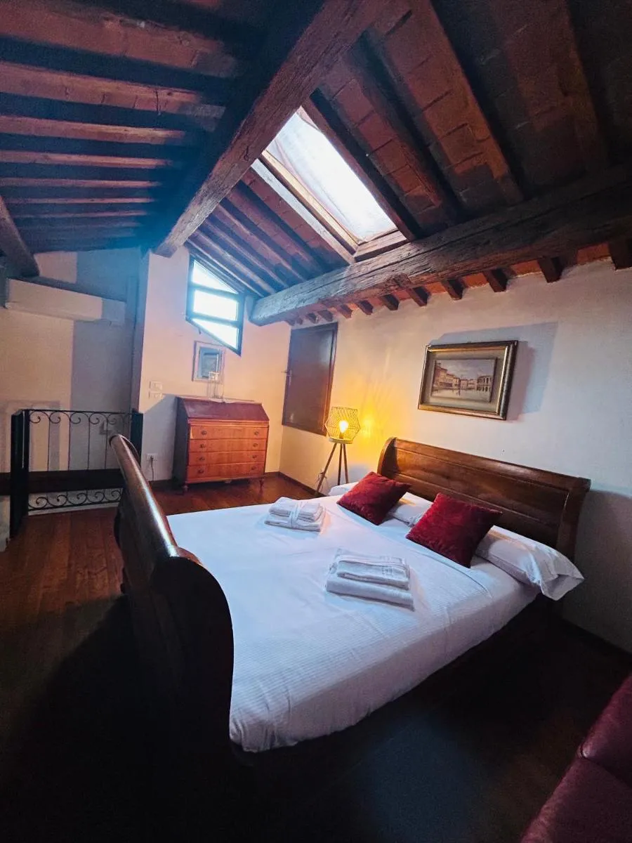 Image 6 of Palazzo Duomo