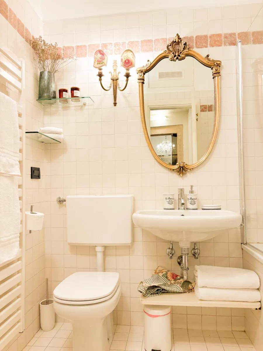 Image 3 of Palazzo Tiolo