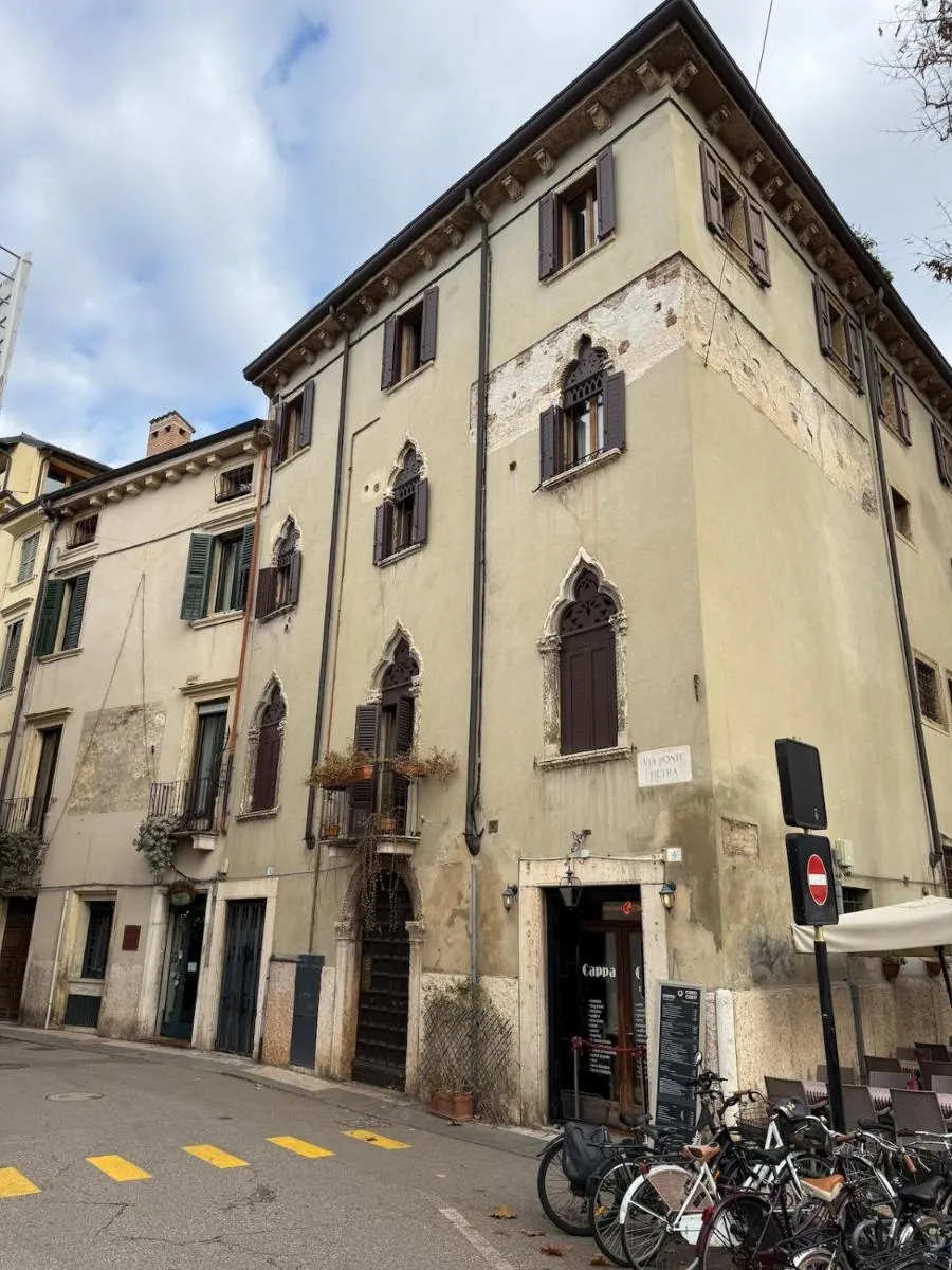 Image 6 of Ponte Pietra Centro Verona
