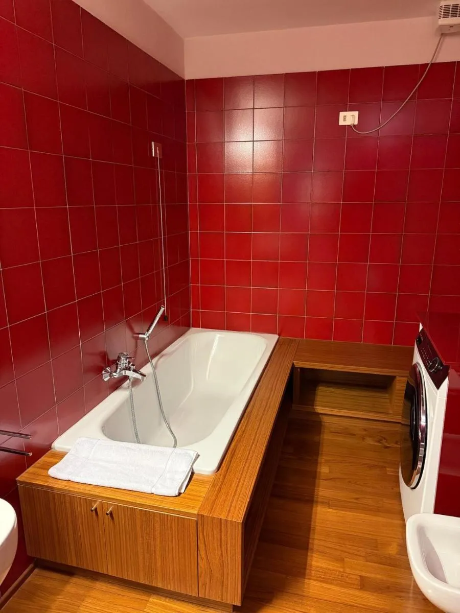 Image 3 of Ponte Pietra Centro Verona