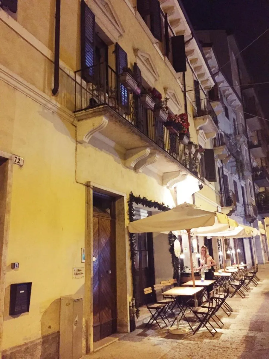 Image 5 of Wallace Luxury Home