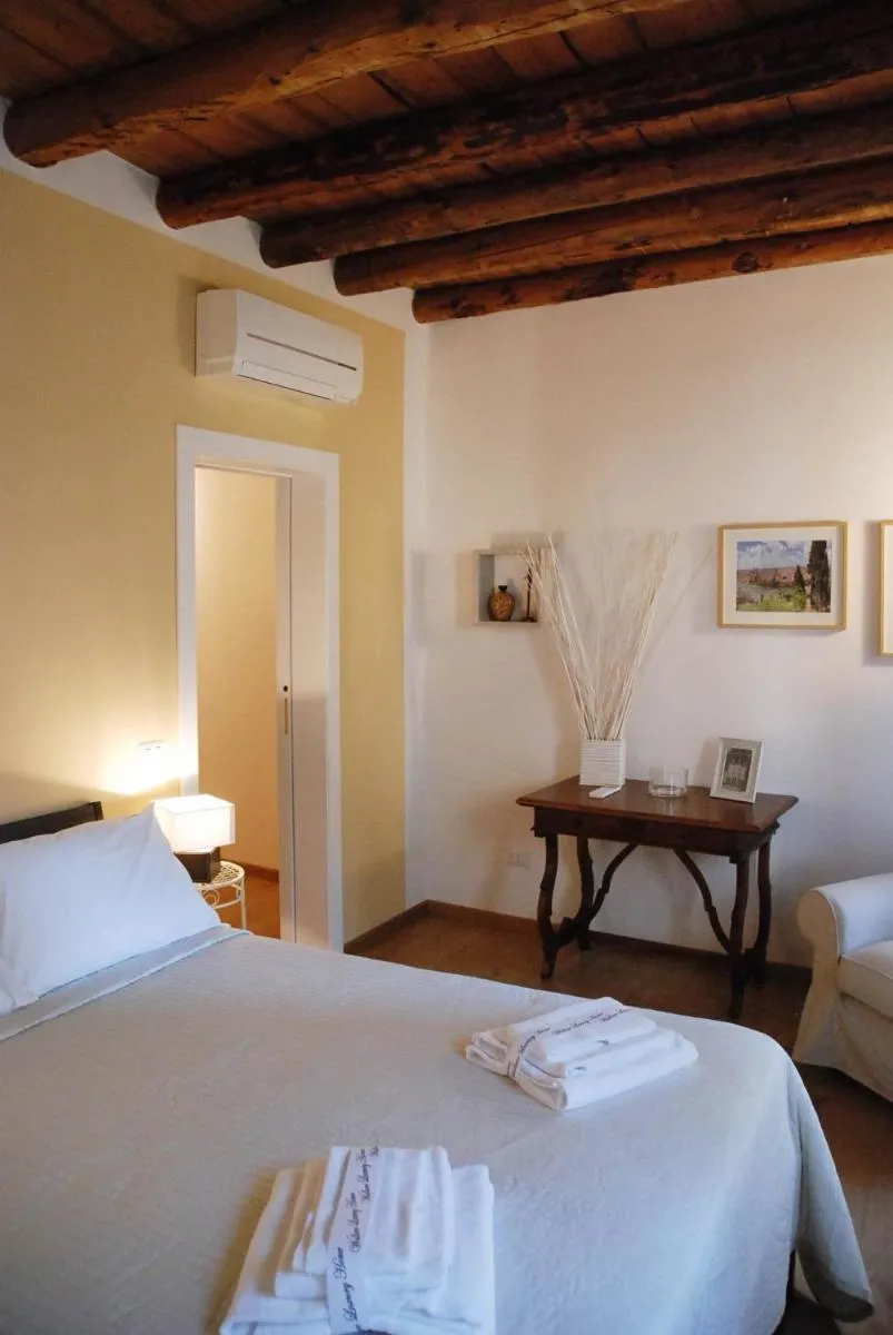 Image 3 of Wallace Luxury Home