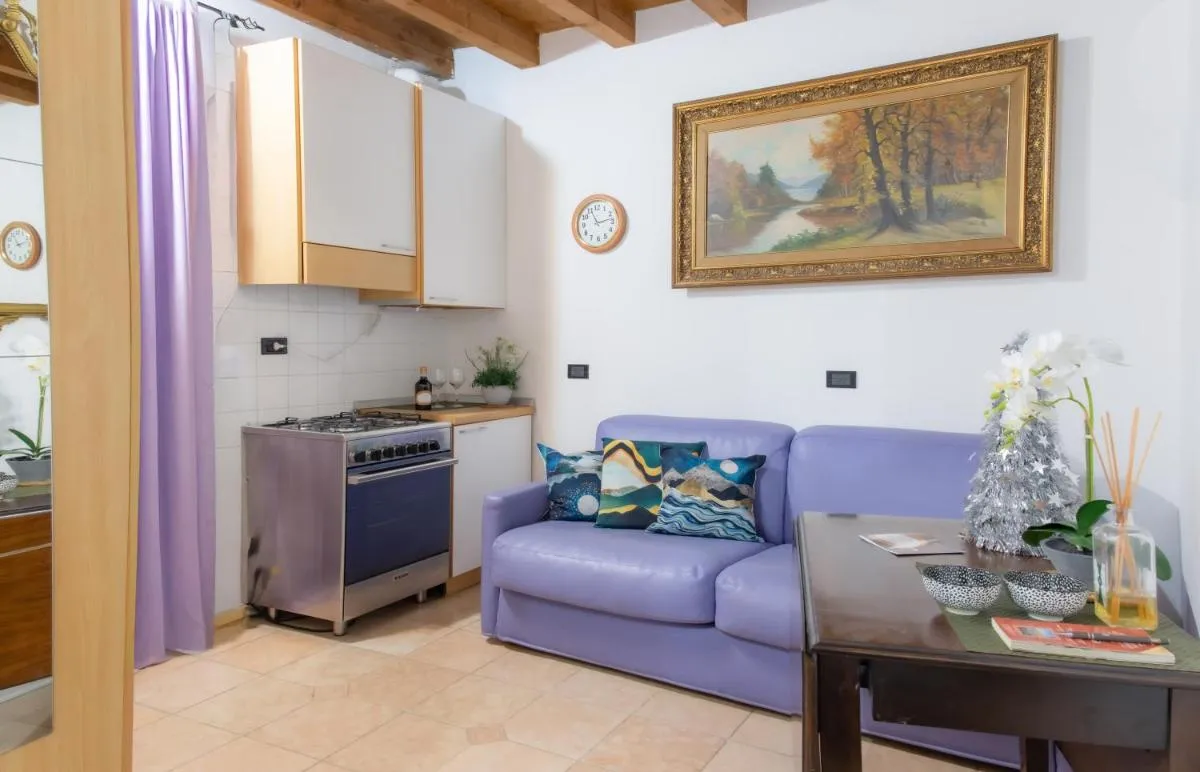 Image 1 of malavasiexperiencevr