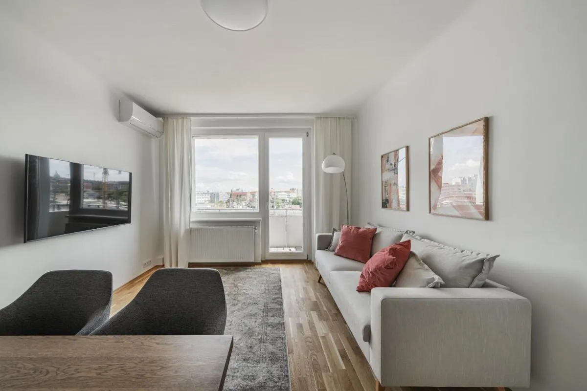 Central 70m flat close to subway - 2