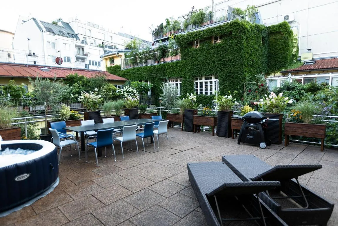 Dream apartment, terrace, parking available