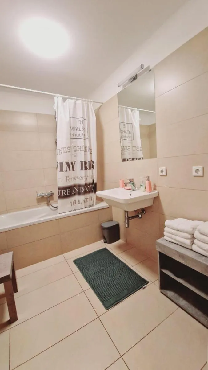 Elegance Apartment - 3