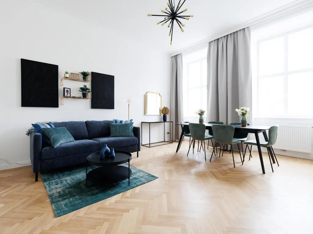 Franz 14 – typical Viennese apartment @ city centre
