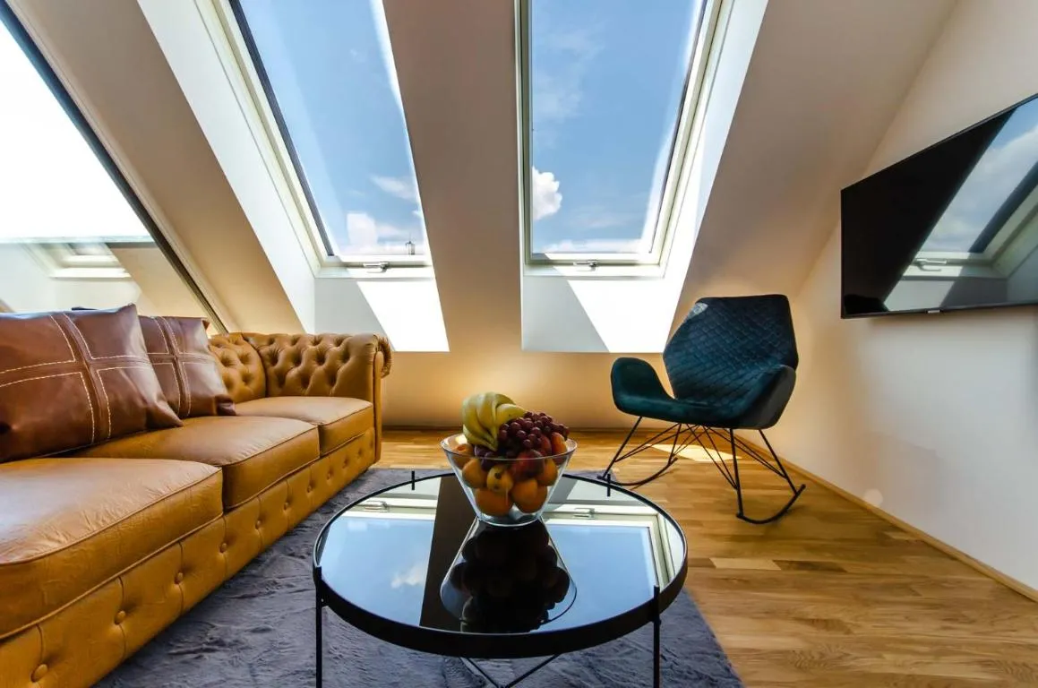 Grand Quarters City Residence