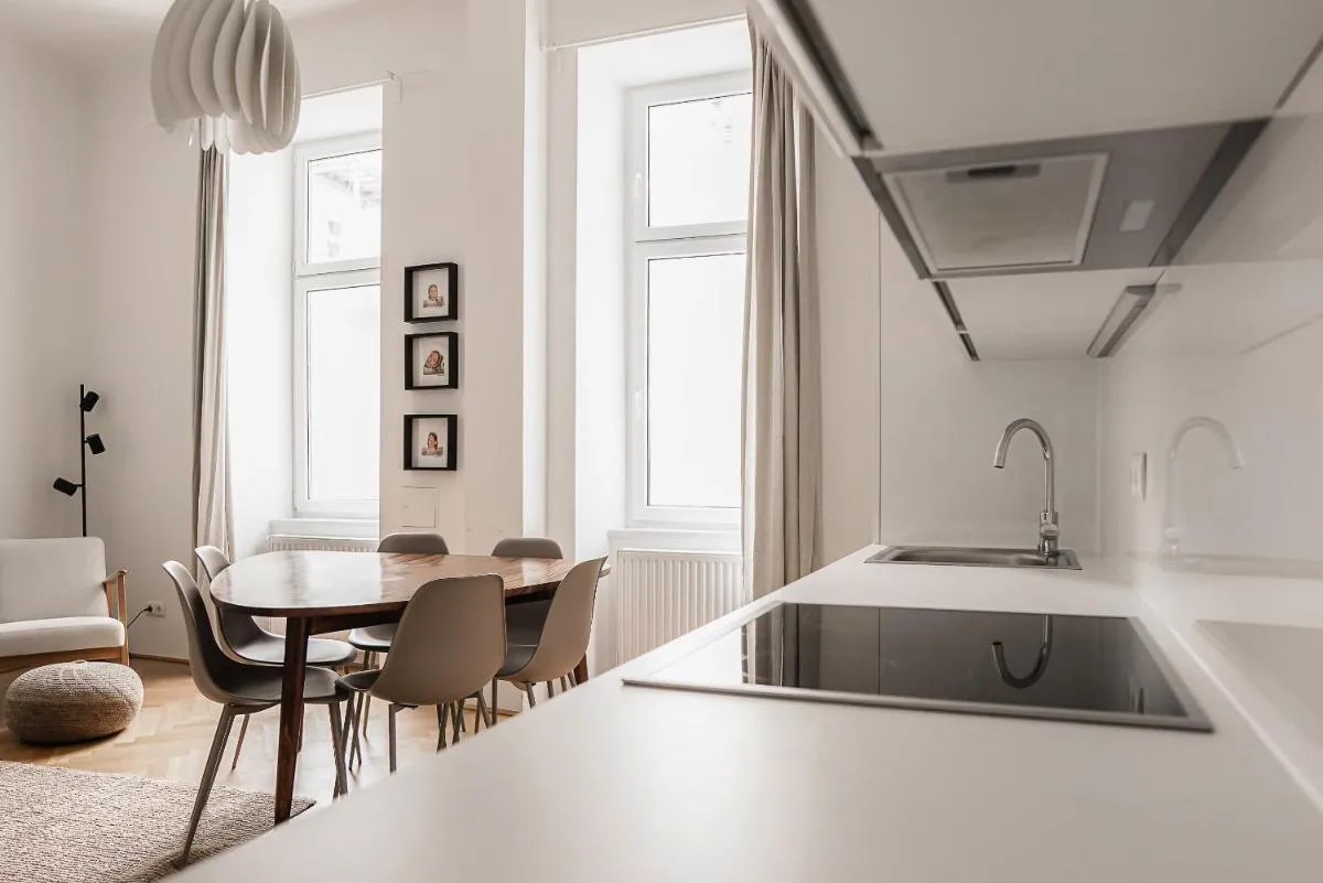 HeyMi Apartments Zentagasse - 3