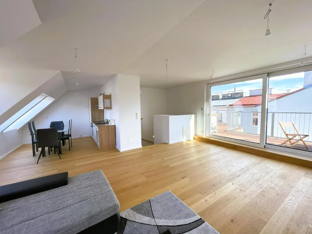 Home Sweet Home – Vienna Central - 3