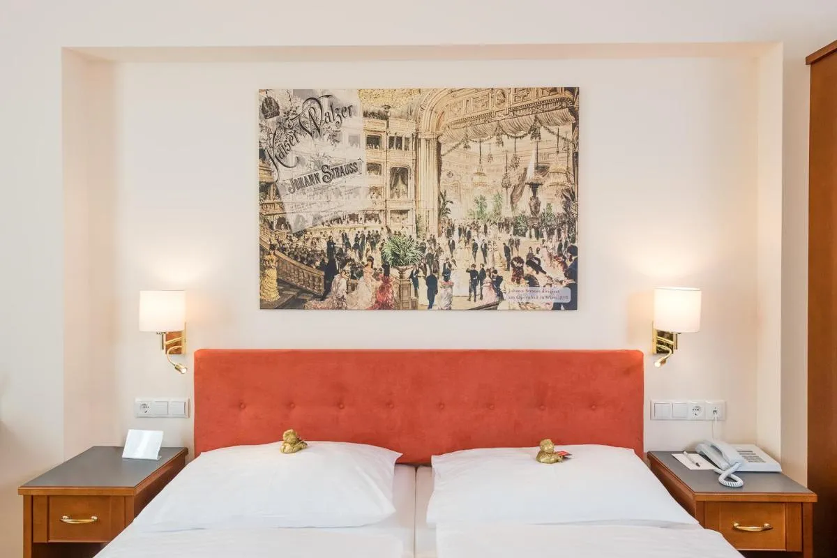 Hotel Johann Strauss - 2