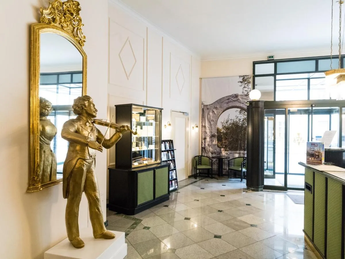 Hotel Johann Strauss - 3