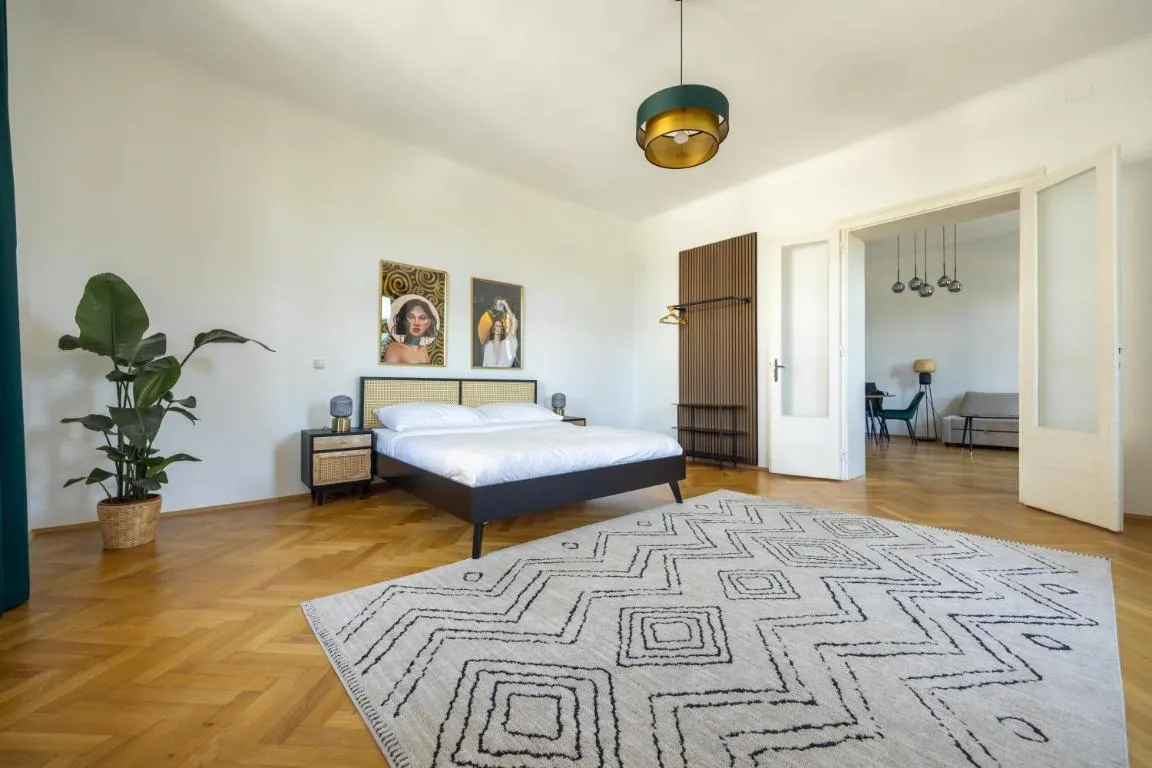 Imperial City Apartment